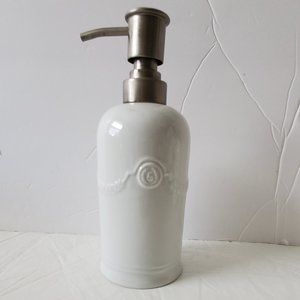 White Porcelain Lotion Pump